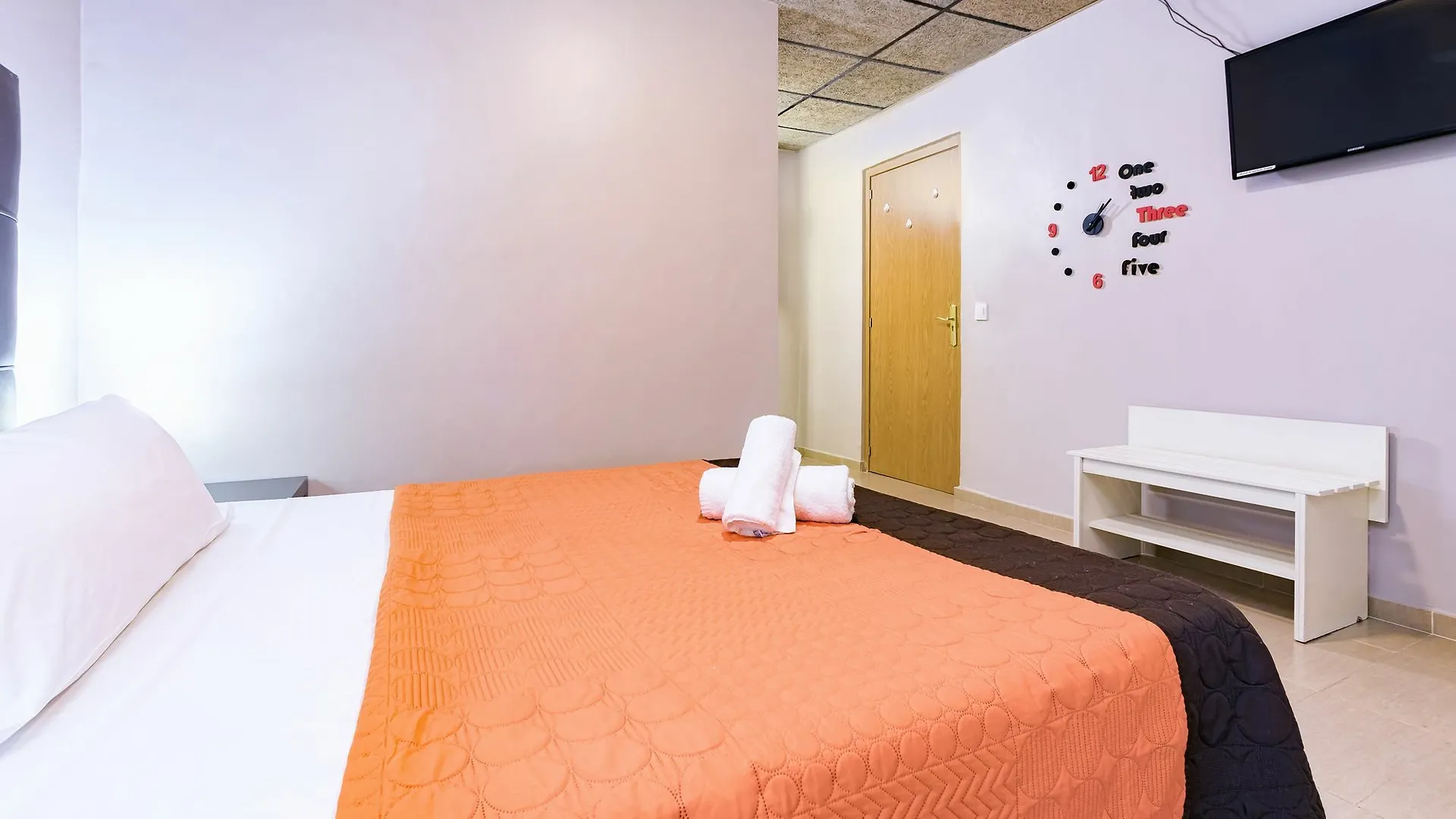 Hostal Ciudad Jardin Μάλαγα 0*,  Ισπανία