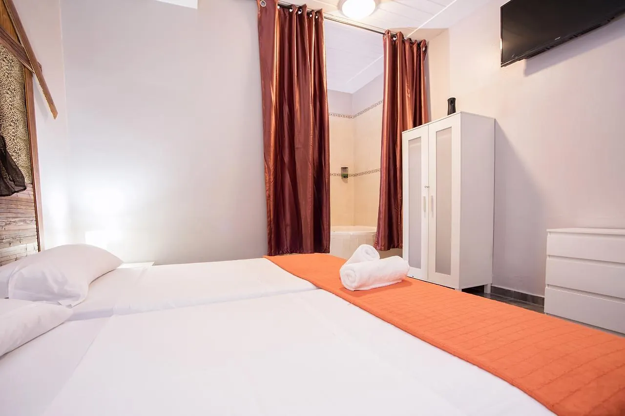 Hostal Ciudad Jardin Màlaga Penzion