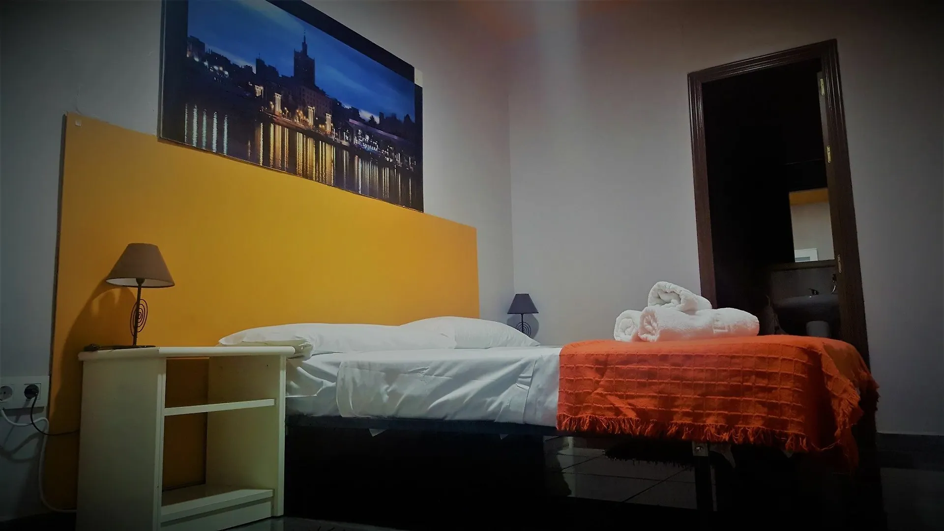 Hostal Ciudad Jardin Màlaga