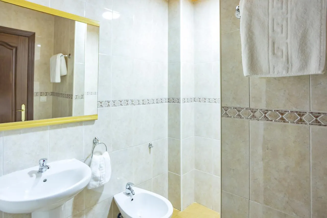 Hostal Ciudad Jardin Μάλαγα 0*,