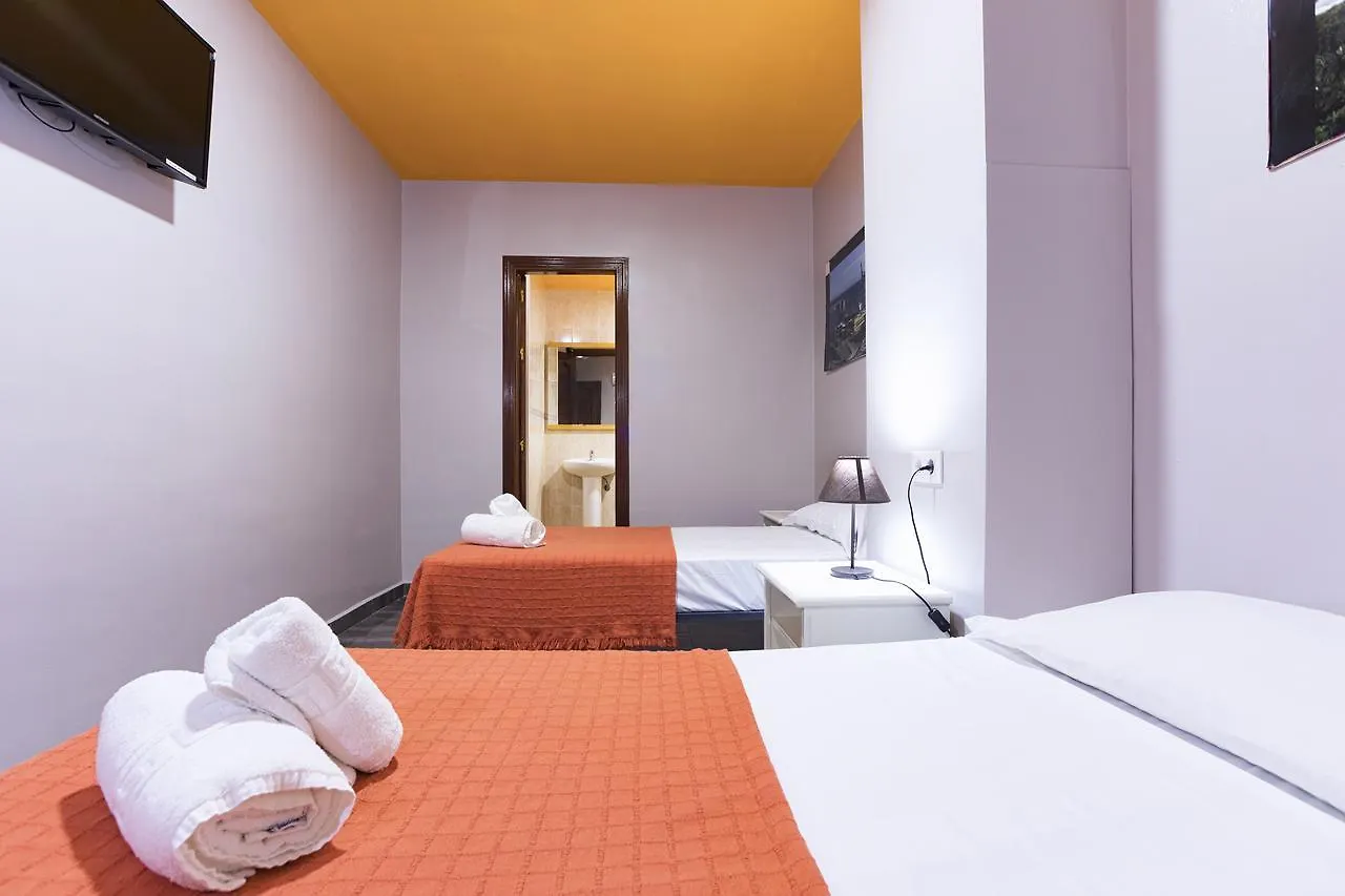 Hostal Ciudad Jardin Μάλαγα 0*,