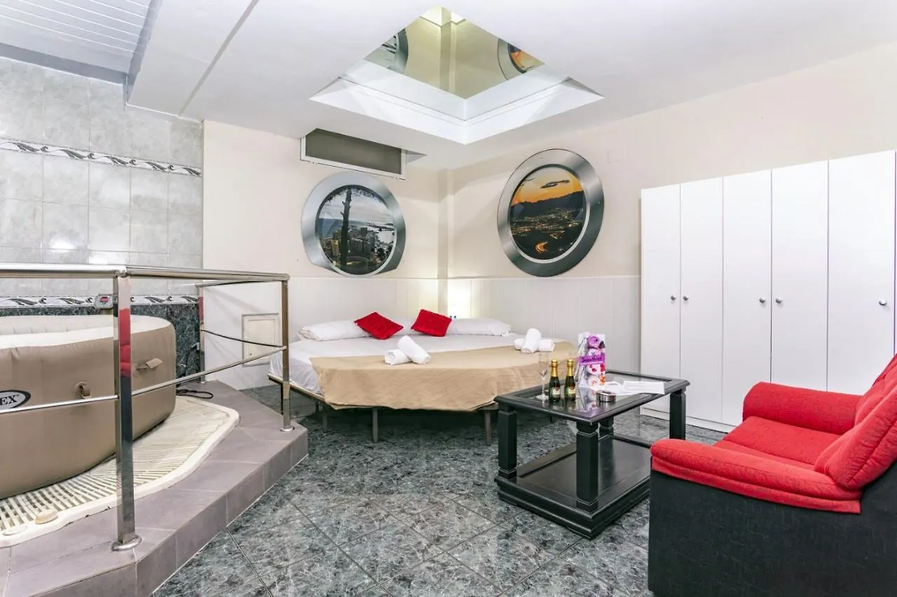 Hostal Ciudad Jardin Μάλαγα