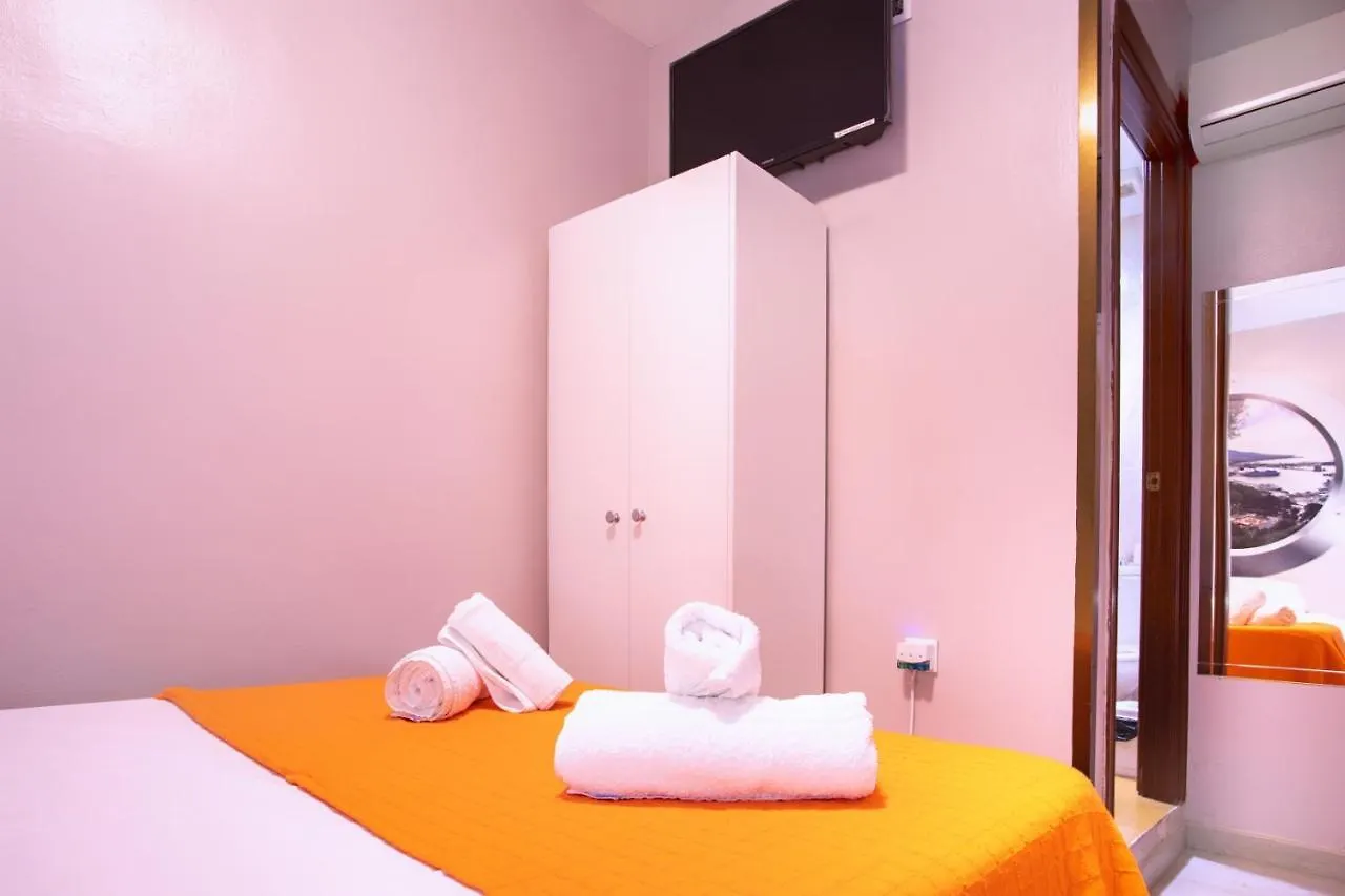 Hostal Ciudad Jardin Μάλαγα Πανσιόν
