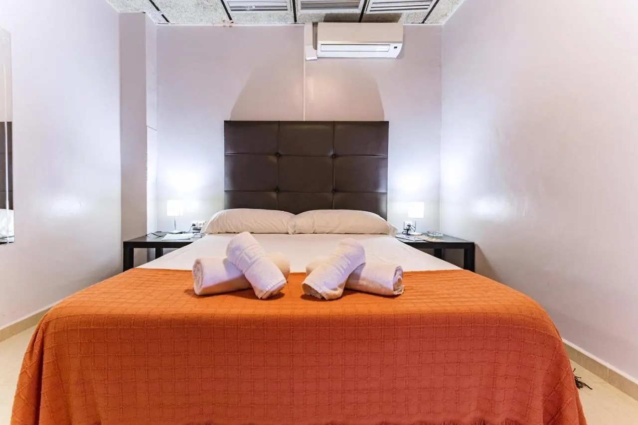 Hostal Ciudad Jardin Μάλαγα Πανσιόν