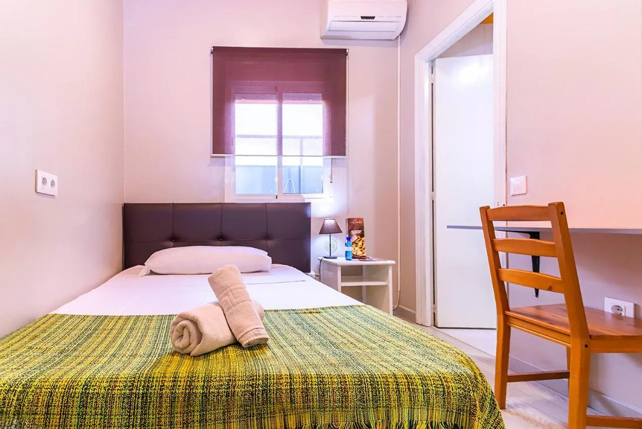 Πανσιόν Hostal Ciudad Jardin Μάλαγα