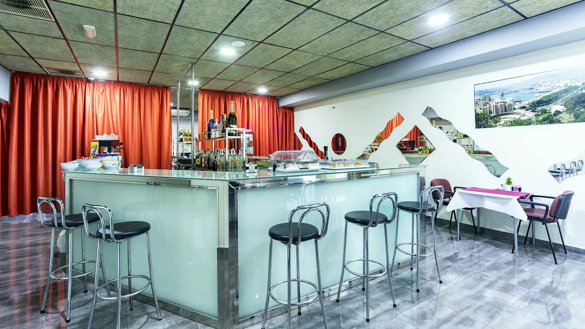 Hostal Ciudad Jardin Μάλαγα 0*,
